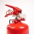 Prenosný hasiaci prístroj s hasiacou látkou ABC prášok, pod stálym tlakom 15 bar, s kontrolným manometrom. Použiteľnosť v rozsahu -30°C až + 60°C.